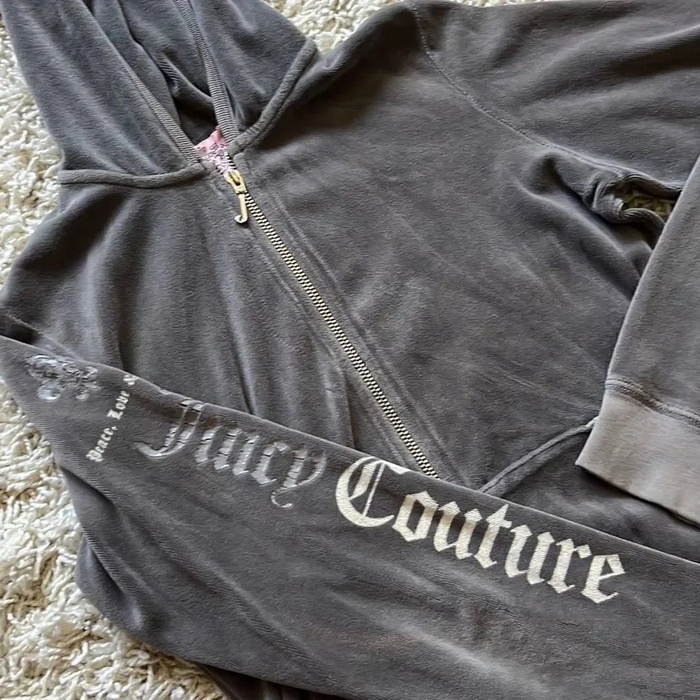 Juicy Couture All You Need Is Love Hoodie M